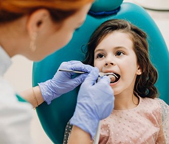 roots-dental-clinic-kids-dentistry
