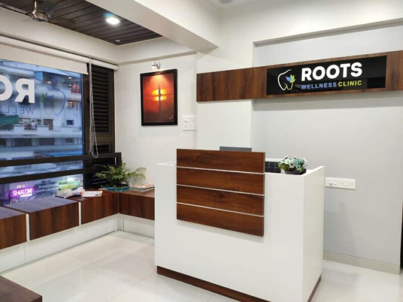 Rootswellness-clinic-reception
